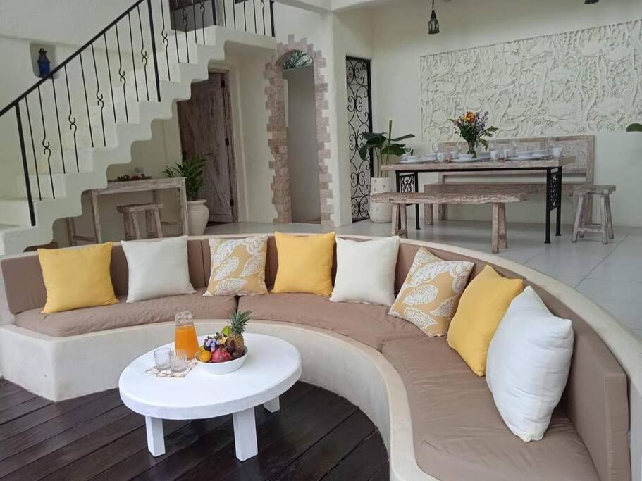 Villa Tyche - Luxury In Near *
