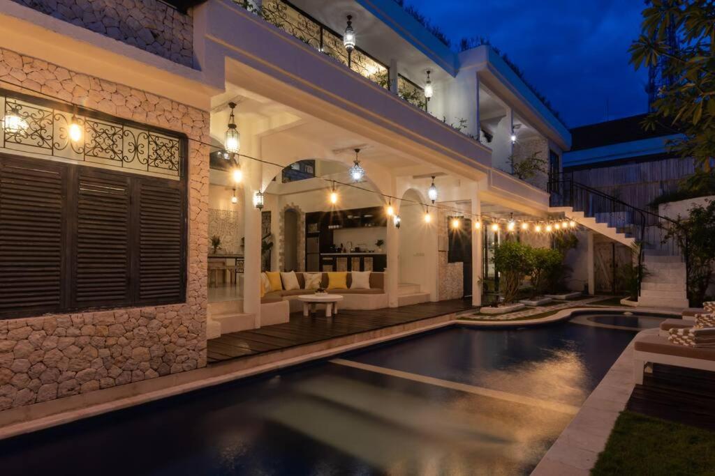 Villa Tyche - Luxury In Near Seminyak (Bali)