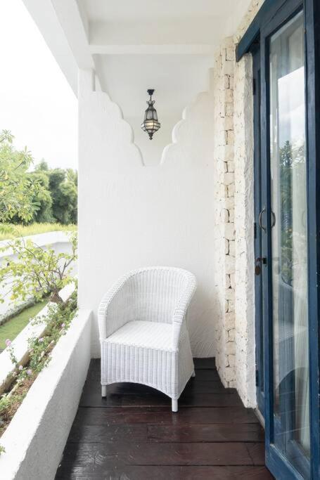 Tyche - Luxury In Near