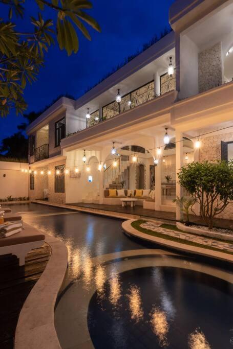 Villa Tyche - Luxury In Near
